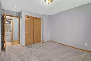 4609 Parkwood Dr, Janesville, WI 53563 - Photo 11