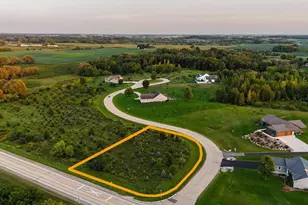 000 Beier Hill Rd, Beaver Dam, WI 53916 - Photo 1
