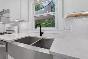 465 Caromar Dr, Madison, WI 53711 - Photo 7