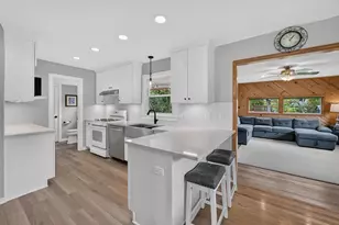465 Caromar Dr, Madison, WI 53711 - Photo 5