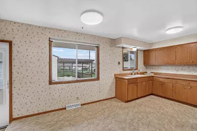 2120 Hubbard Street, Janesville, WI 53546 - Photo 13
