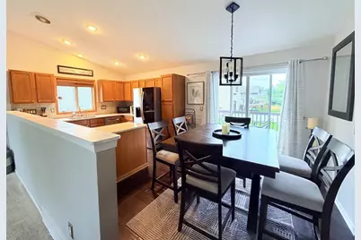 6926 Rockstream Drive, Madison, WI 53719 - Photo 5