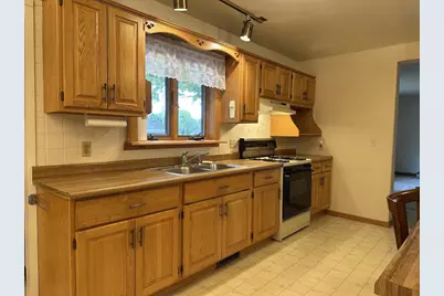 17 Highland Avenue, Edgerton, WI 53534 - Photo 3