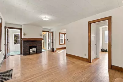 510 Elmside Boulevard, Madison, WI 53704 - Photo 9