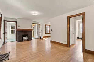 510 Elmside Blvd, Madison, WI 53704 - Photo 9