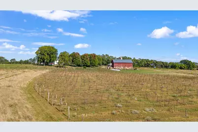 1242 Hwy 73, Edgerton, WI 53534 - Photo 17
