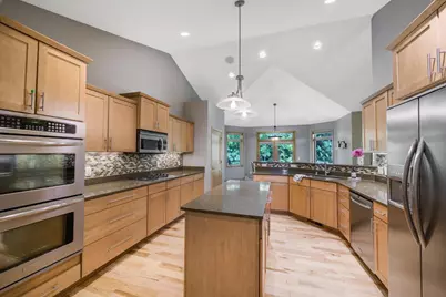 2052 Corinth Drive, Sun Prairie, WI 53590 - Photo 27