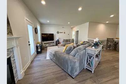 217 W Meadows Drive, Edgerton, WI 53534 - Photo 9