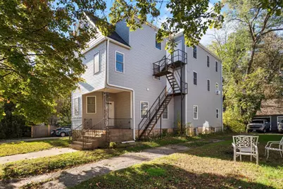 266 S Jackson Street, Janesville, WI 53548 - Photo 7
