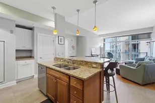 625 N Segoe Road, Madison, WI 53705 - Photo 3