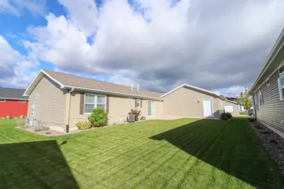 3048 Sarah Lane, Holmen, WI 54636 - Photo 3