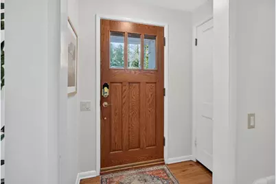 224 Lakewood Boulevard, Madison, WI 53704 - Photo 3