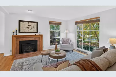224 Lakewood Boulevard, Madison, WI 53704 - Photo 7