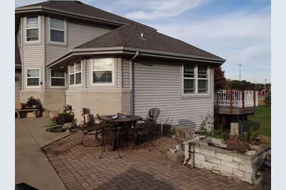 1046 Summerhill Drive, Janesville, WI 53546 - Photo 5