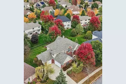 9714 Trappers Trail, Madison, WI 53562 - Photo 3