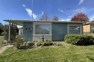 1715 20th Ave, Monroe, WI 53566 - Photo 21