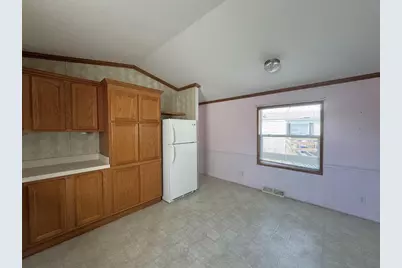 2208 Edgeview Drive, Monroe, WI 53566 - Photo 15