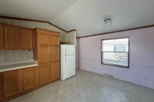 2208 Edgeview Dr, Monroe, WI 53566 - Photo 15