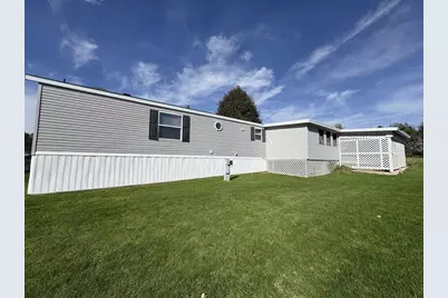 2208 Edgeview Drive, Monroe, WI 53566 - Photo 43