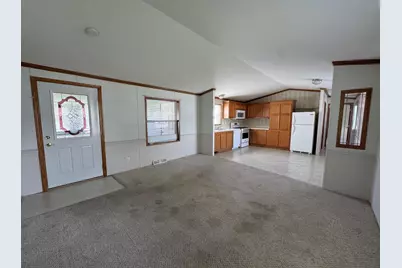 2208 Edgeview Drive, Monroe, WI 53566 - Photo 9