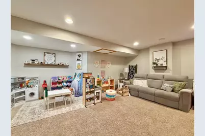1011 E Whippoorwill Way, Beloit, WI 53511 - Photo 33