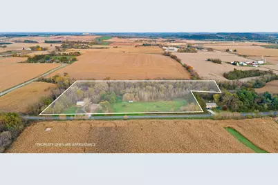 W10652 Shanks Road, Portage, WI 53901 - Photo 1