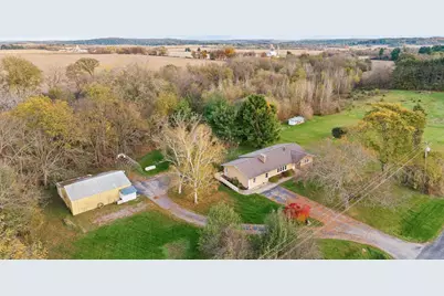 W10652 Shanks Road, Portage, WI 53901 - Photo 3
