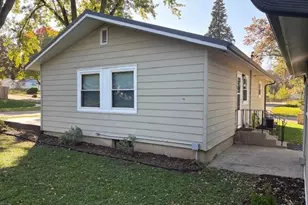 4502 Pearl Ln, Madison, WI 53714 - Photo 5