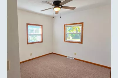 1365 Townline Avenue, Beloit, WI 53511 - Photo 7