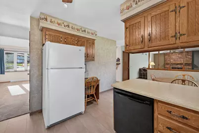 508 Woodvale Drive, DeForest, WI 53532 - Photo 13