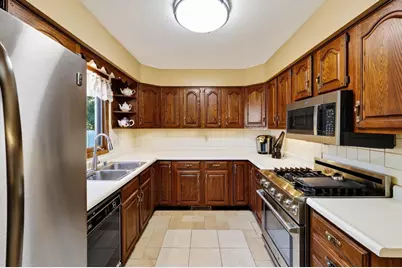 5774-76 Tudor Drive, Fitchburg, WI 53711 - Photo 3