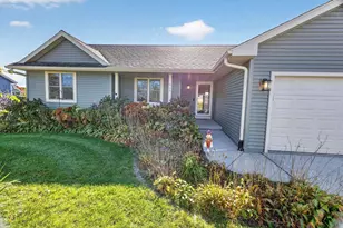 617 Badger Dr, Janesville, WI 53536 - Photo 1
