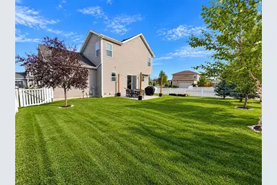 332 Galileo Drive, Madison, WI 53718 - Photo 5
