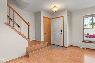 7801 Twinflower Drive, Madison, WI 53719 - Photo 7