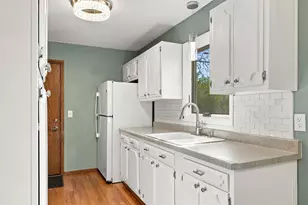 6021 Raymond Rd, Madison, WI 53711 - Photo 11
