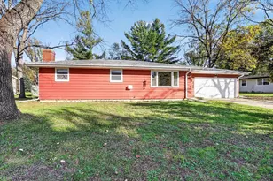 10650 N Oakway Ln, Edgerton, WI 53534 - Photo 1