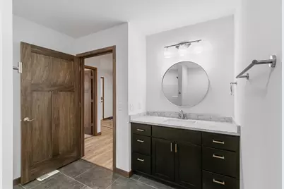 502 Roosevelt Street, Baraboo, WI 53913 - Photo 9