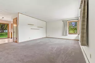 2006 Cameron Dr, Madison, WI 53711 - Photo 5