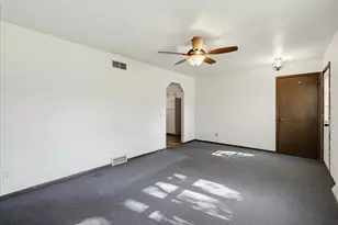 110 Nygard St, Madison, WI 53713 - Photo 5