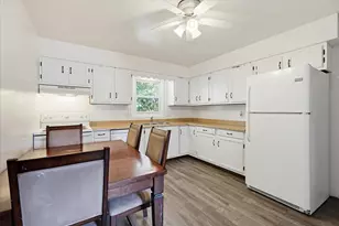110 Nygard St, Madison, WI 53713 - Photo 7