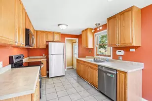 4605 Schofield St, Monona, WI 53716 - Photo 15