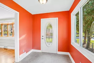 4605 Schofield St, Monona, WI 53716 - Photo 7
