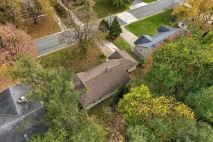 4102 Mandrake Rd, Madison, WI 53704 - Photo 37