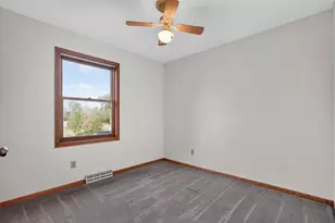 3234 Clove Dr, Madison, WI 53704 - Photo 11