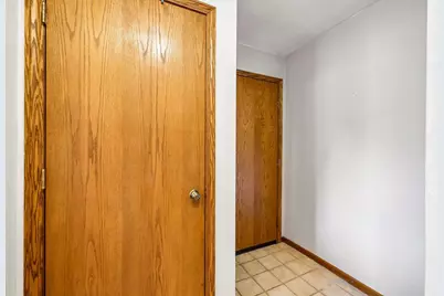 1621 McKenna Boulevard, Madison, WI 53711 - Photo 5