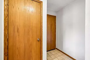 1621 McKenna Blvd, Madison, WI 53711 - Photo 5