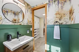 1929 Melrose St, Madison, WI 53704 - Photo 39