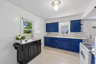 1929 Melrose St, Madison, WI 53704 - Photo 11