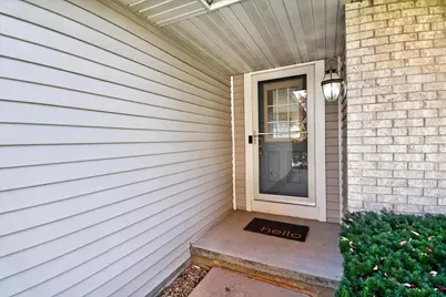 3928 Windwood Drive, Janesville, WI 53546 - Photo 3