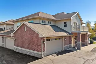 670 E Lake Ave, Lake Delton, WI 53965 - Photo 1